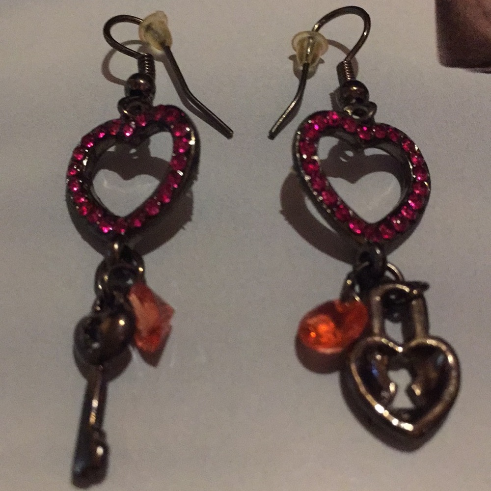 EARRINGS - Picture 11 of 11